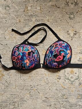 VENUS Light Pink Bikini Top with Black Trim